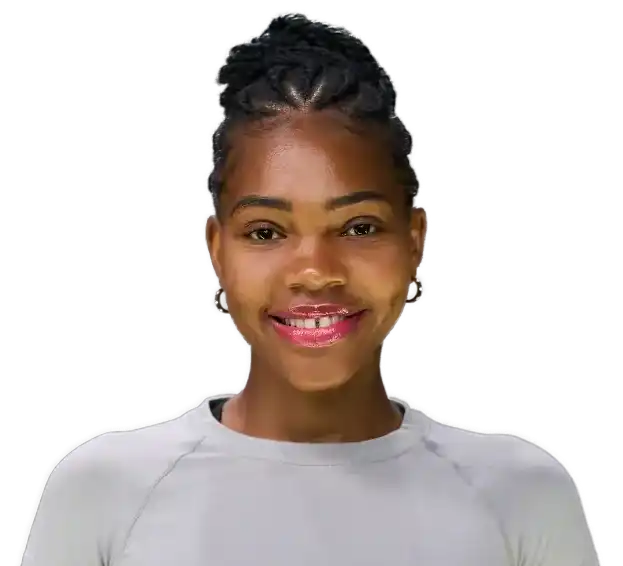 Rozzie Kinyua - The best female personal trainer in dubai